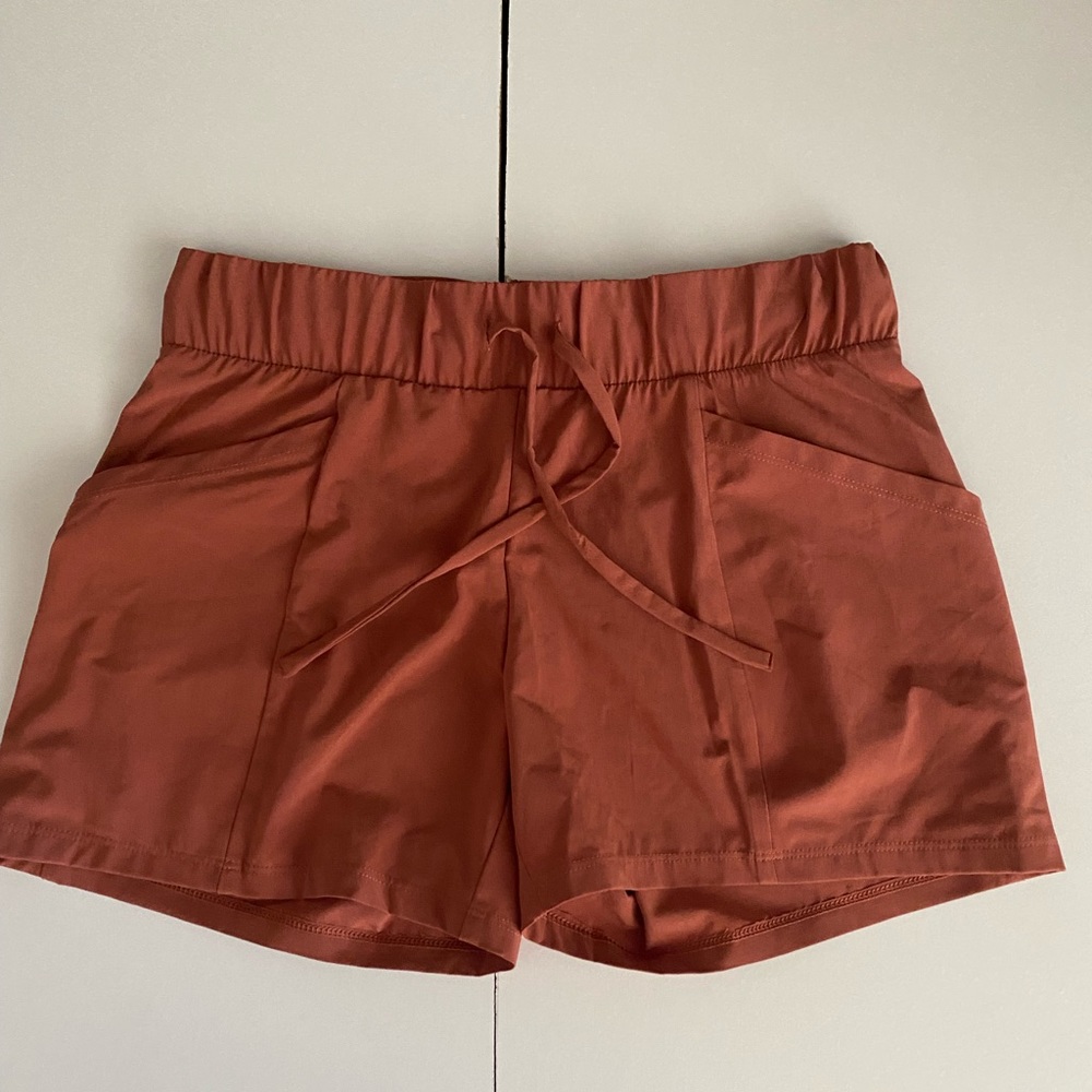 all in motion Extra small shorts